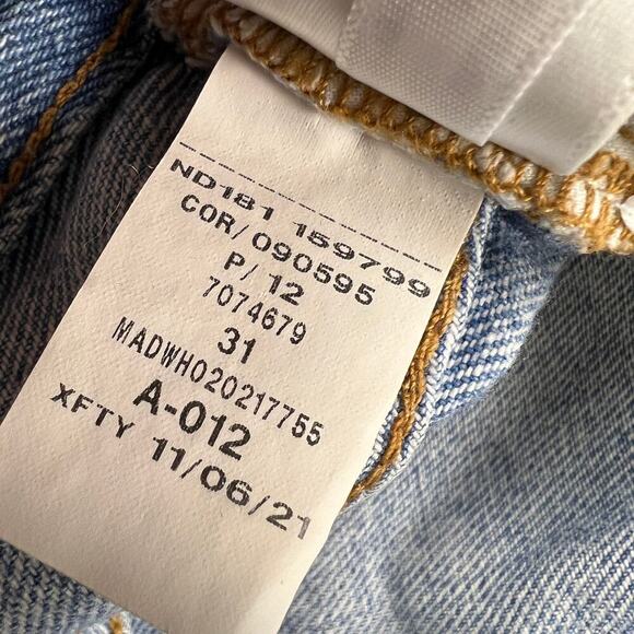 Madewell The Mom Jean Short High Rise Distressed Light Denim Wash Size 31 - Picture 10 of 11